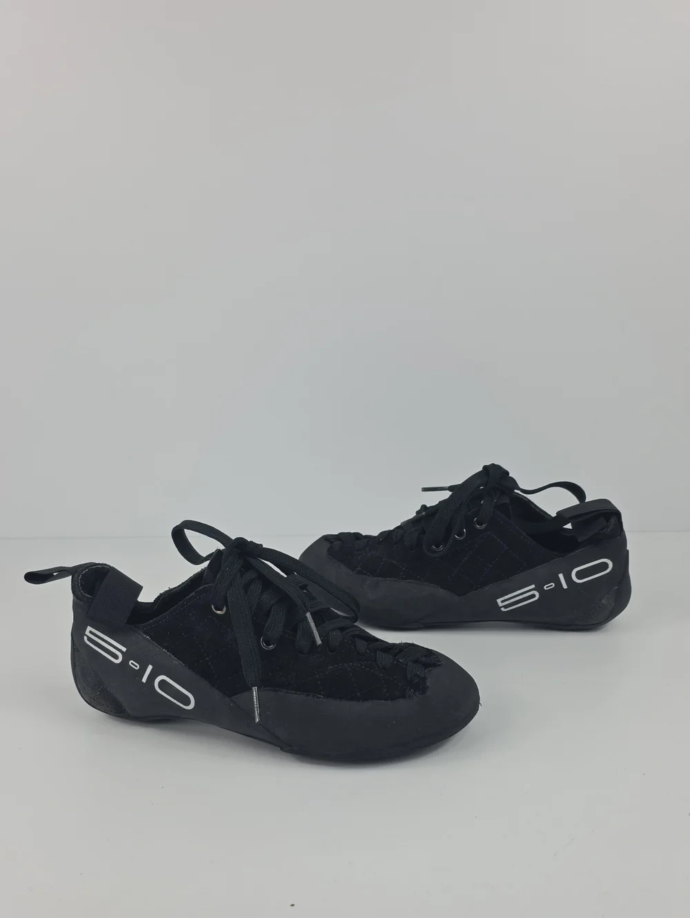 Five Ten Diamond Black Rock Climbing Women's Shoes Size 7.5 - Picture 2 of 13
